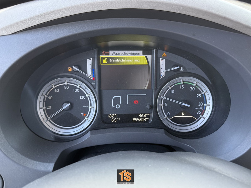 DAF LF 220 FA 12 TON - AUTOMATIC - EURO 6 - APK 05/2025 - NL TOP! - Kamion sa zatvorenim sandukom: slika 5 DAF LF 220 FA 12 TON - AUTOMATIC - EURO 6 - APK 05/2025 - NL TOP! - Kamion sa zatvorenim sandukom: slika 5