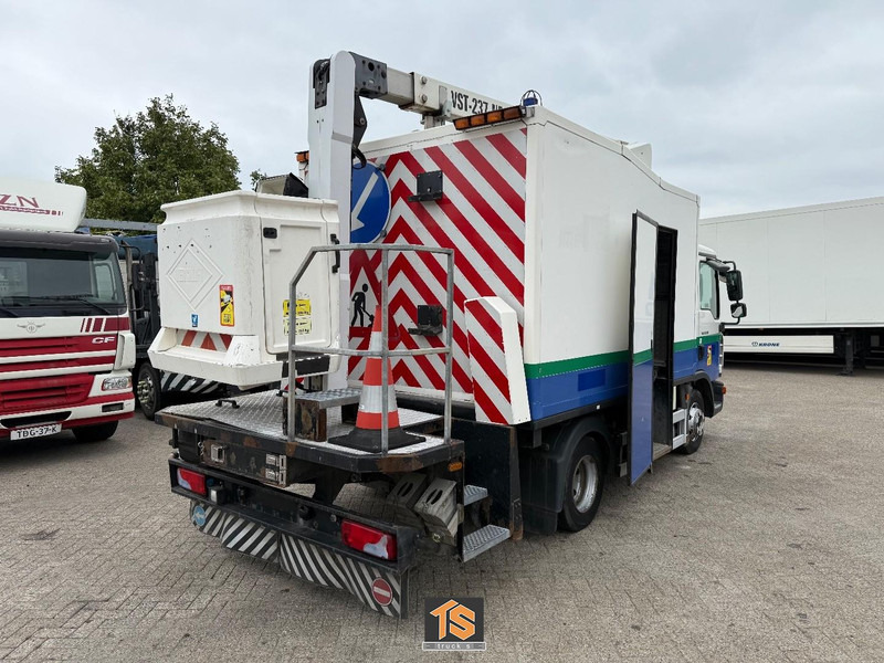 MAN TGL 12.210 EURO 5 - MANUAL - VERSALIFT VST-237-NF HEIGHT 14 M - BELGIUM TRUCK - TOP! - Kamion, Kamion sa dizalicom: slika 2 MAN TGL 12.210 EURO 5 - MANUAL - VERSALIFT VST-237-NF HEIGHT 14 M - BELGIUM TRUCK - TOP! - Kamion, Kamion sa dizalicom: slika 2