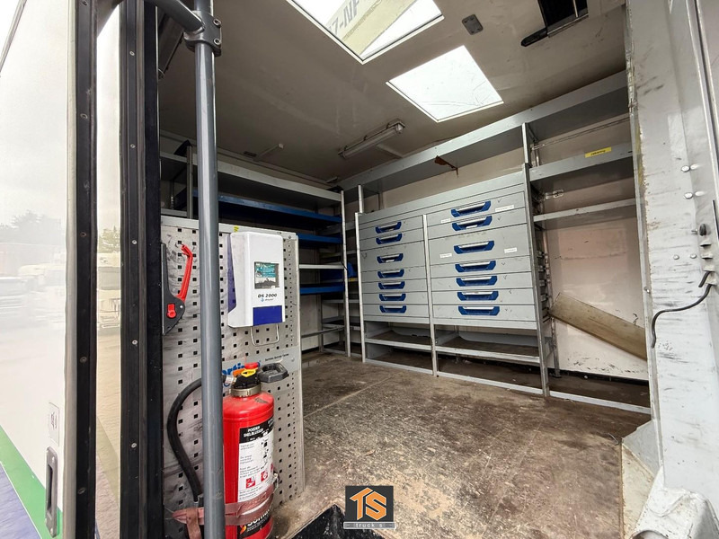 MAN TGL 12.210 EURO 5 - MANUAL - VERSALIFT VST-237-NF HEIGHT 14 M - BELGIUM TRUCK - TOP! - Kamion, Kamion sa dizalicom: slika 3 MAN TGL 12.210 EURO 5 - MANUAL - VERSALIFT VST-237-NF HEIGHT 14 M - BELGIUM TRUCK - TOP! - Kamion, Kamion sa dizalicom: slika 3