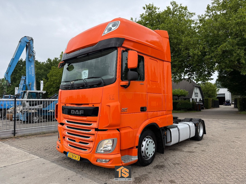 DAF XF 460 FT MEGA/LOW - 2 TANKS - NL TOP TRUCK - TUV 1/26 - Tegljač: slika 1 DAF XF 460 FT MEGA/LOW - 2 TANKS - NL TOP TRUCK - TUV 1/26 - Tegljač: slika 1