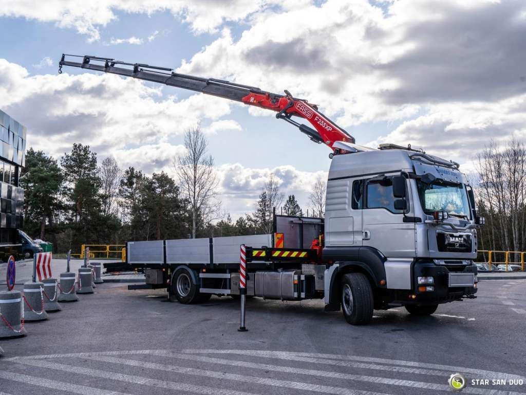 MAN TGA 18.350 4x4 Fassi F235 Crane Kran - Kamion sa dizalicom: slika 4 MAN TGA 18.350 4x4 Fassi F235 Crane Kran - Kamion sa dizalicom: slika 4
