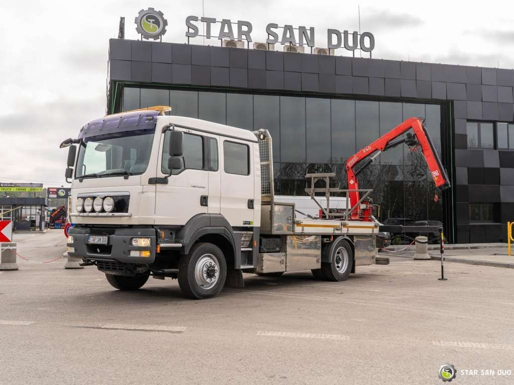 MAN TGM 13.290 4x4 FASSI F40B22 Crane Camper DOKA - Kamion sa dizalicom: slika 1 MAN TGM 13.290 4x4 FASSI F40B22 Crane Camper DOKA - Kamion sa dizalicom: slika 1