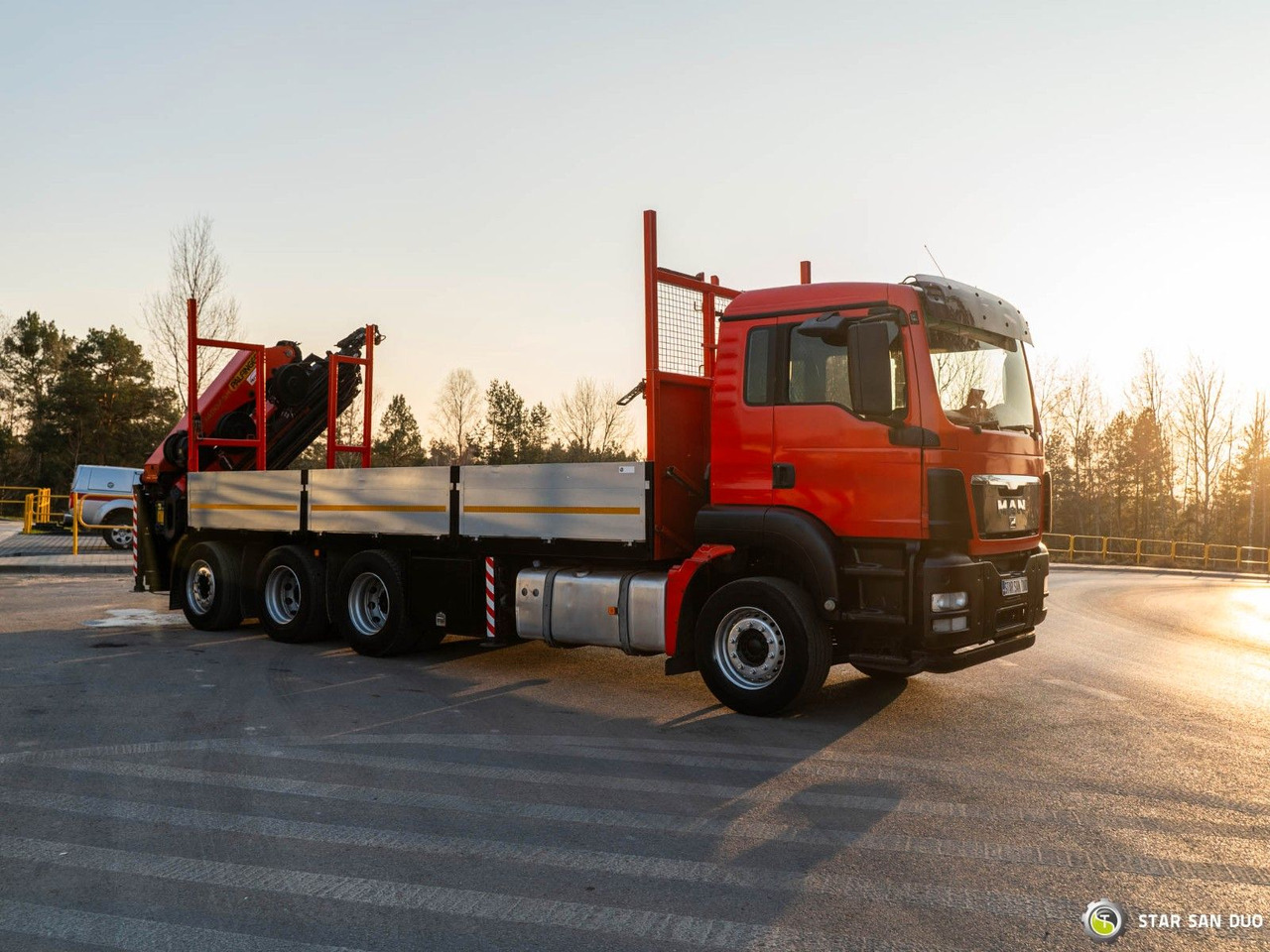 MAN TGS 35.400 8x4 Palfinger PK 34002 Winch KRAN MAN TGS 35.400 8x4 Palfinger PK 34002 Winch KRAN - Kamion sa dizalicom, Kamion sa tovarnim sandukom: slika 2 MAN TGS 35.400 8x4 Palfinger PK 34002 Winch KRAN MAN TGS 35.400 8x4 Palfinger PK 34002 Winch KRAN - Kamion sa dizalicom, Kamion sa tovarnim sandukom: slika 2