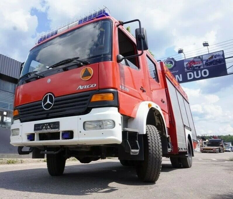 Mercedes-Benz 4x4 ATEGO 1225 Firebrigade Feuerwehr  - Vatrogasni kamion: slika 3 Mercedes-Benz 4x4 ATEGO 1225 Firebrigade Feuerwehr  - Vatrogasni kamion: slika 3