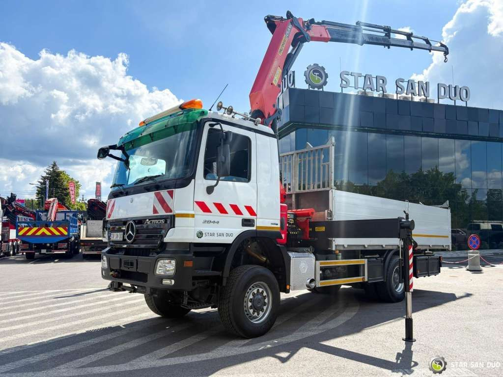 Mercedes-Benz ACTROS 2044A 4x4 Palfinger PK 20002 hds Crane - Kamion sa dizalicom: slika 1 Mercedes-Benz ACTROS 2044A 4x4 Palfinger PK 20002 hds Crane - Kamion sa dizalicom: slika 1