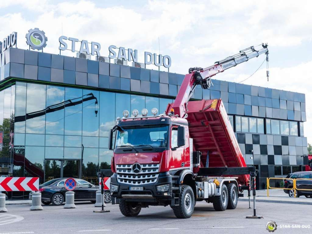 Mercedes-Benz AROCS 3345 6x6 HMF 3220 Winch Crane tipper - Kamion sa dizalicom: slika 1 Mercedes-Benz AROCS 3345 6x6 HMF 3220 Winch Crane tipper - Kamion sa dizalicom: slika 1