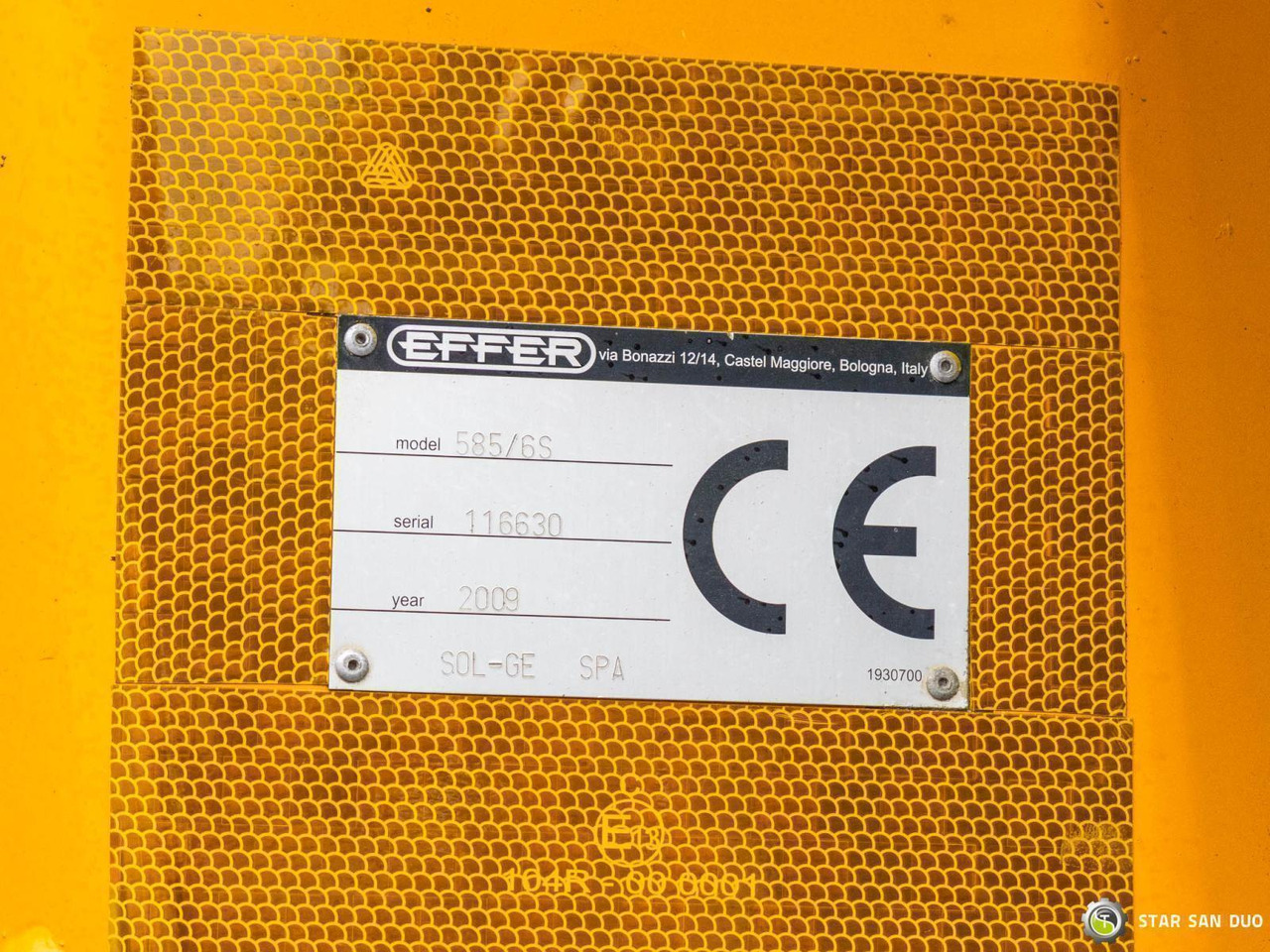 Kamion sa dizalicom : slika 28 Kamion sa dizalicom : slika 28