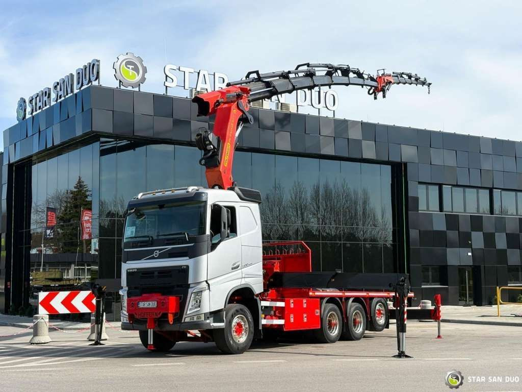 Volvo FH 500 8x4*4 PK65002 Fly JIB Crane 7456 h Winch - Tegljač: slika 2 Volvo FH 500 8x4*4 PK65002 Fly JIB Crane 7456 h Winch - Tegljač: slika 2