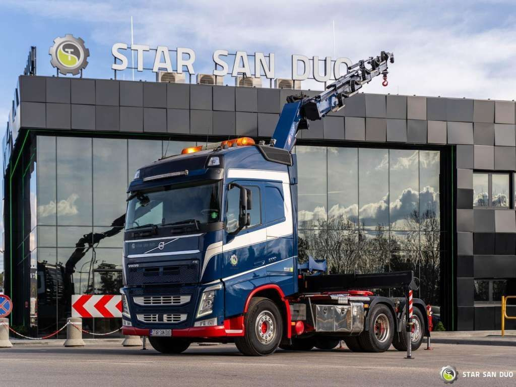 Volvo FH 500 6x2 HMF 3220-K5 HDS Crane Euro 6 - Kamion sa dizalicom, Tegljač: slika 1 Volvo FH 500 6x2 HMF 3220-K5 HDS Crane Euro 6 - Kamion sa dizalicom, Tegljač: slika 1