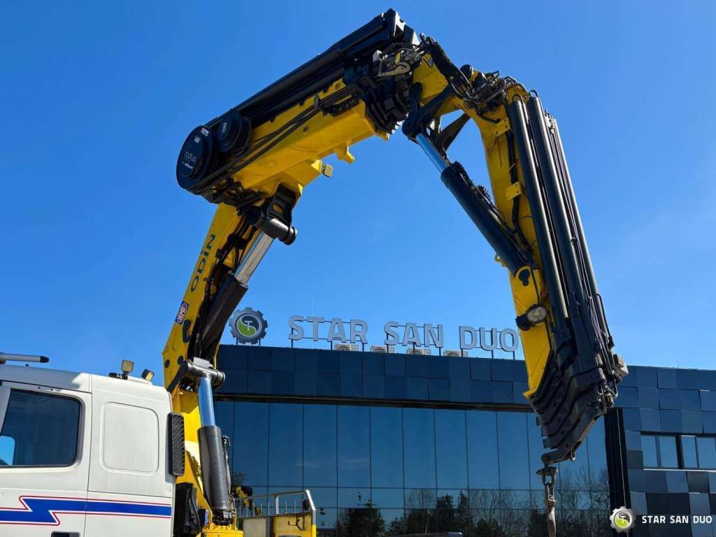 Kamion sa dizalicom Volvo  FH 520 8x4 HMF ODIN K6 EURO 5 FLY JIB Crane: slika 9