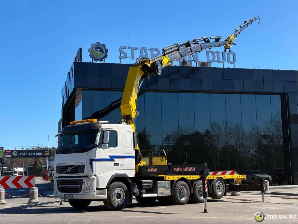 Volvo FH 520 8x4 HMF ODIN K6 EURO 5 FLY JIB Crane - Kamion sa dizalicom: slika 1 Volvo FH 520 8x4 HMF ODIN K6 EURO 5 FLY JIB Crane - Kamion sa dizalicom: slika 1