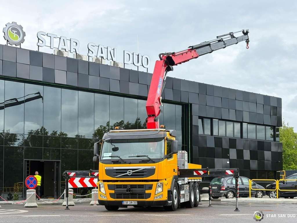 Volvo FM 460 6x4x4 HMF 3220 Crane HDS - Kamion sa dizalicom: slika 1 Volvo FM 460 6x4x4 HMF 3220 Crane HDS - Kamion sa dizalicom: slika 1