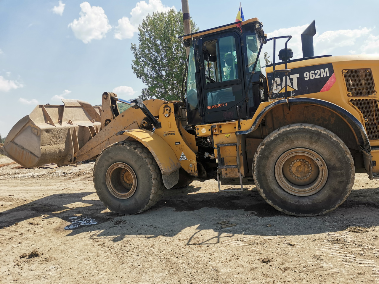 CAT 962 M - Utovarivač točkaš: slika 2 CAT 962 M - Utovarivač točkaš: slika 2