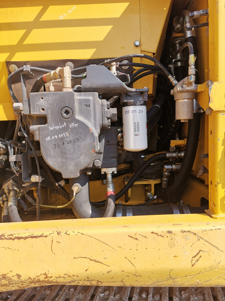 Bager KOMATSU PC240: slika 14 Bager KOMATSU PC240: slika 14