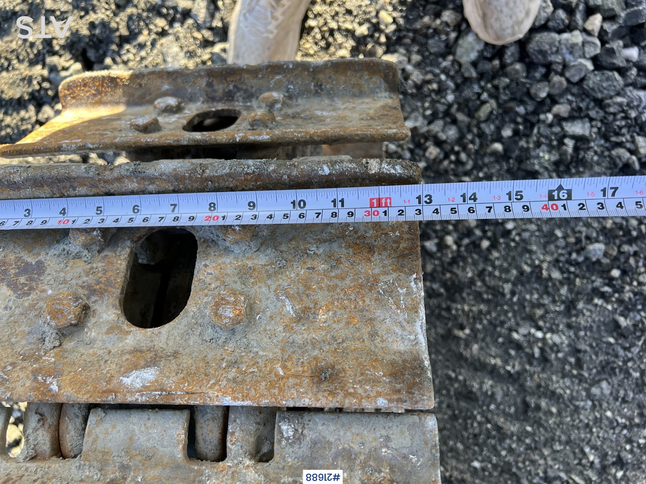 Veliki kamon za bušenje Atlas Copco T35R-01 Borerigg m/ cop 2540 hammer, sliper og Leica gps: slika 33 Veliki kamon za bušenje Atlas Copco T35R-01 Borerigg m/ cop 2540 hammer, sliper og Leica gps: slika 33