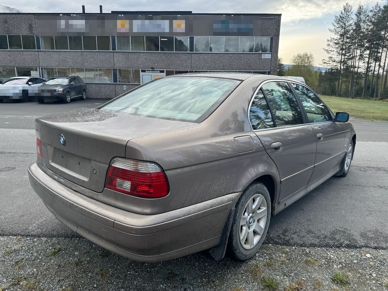 BMW 5-SERIE - Automobil: slika 5 BMW 5-SERIE - Automobil: slika 5