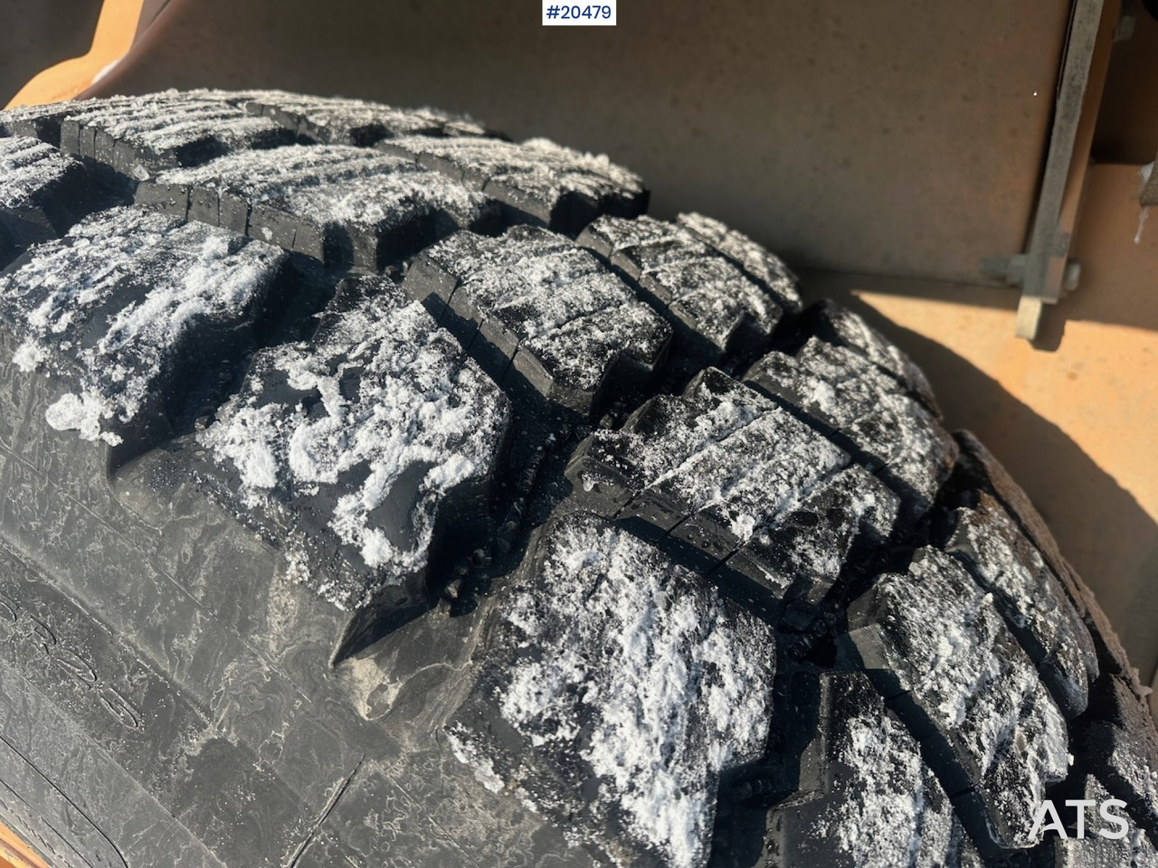 Utovarivač točkaš Case 721E: slika 18