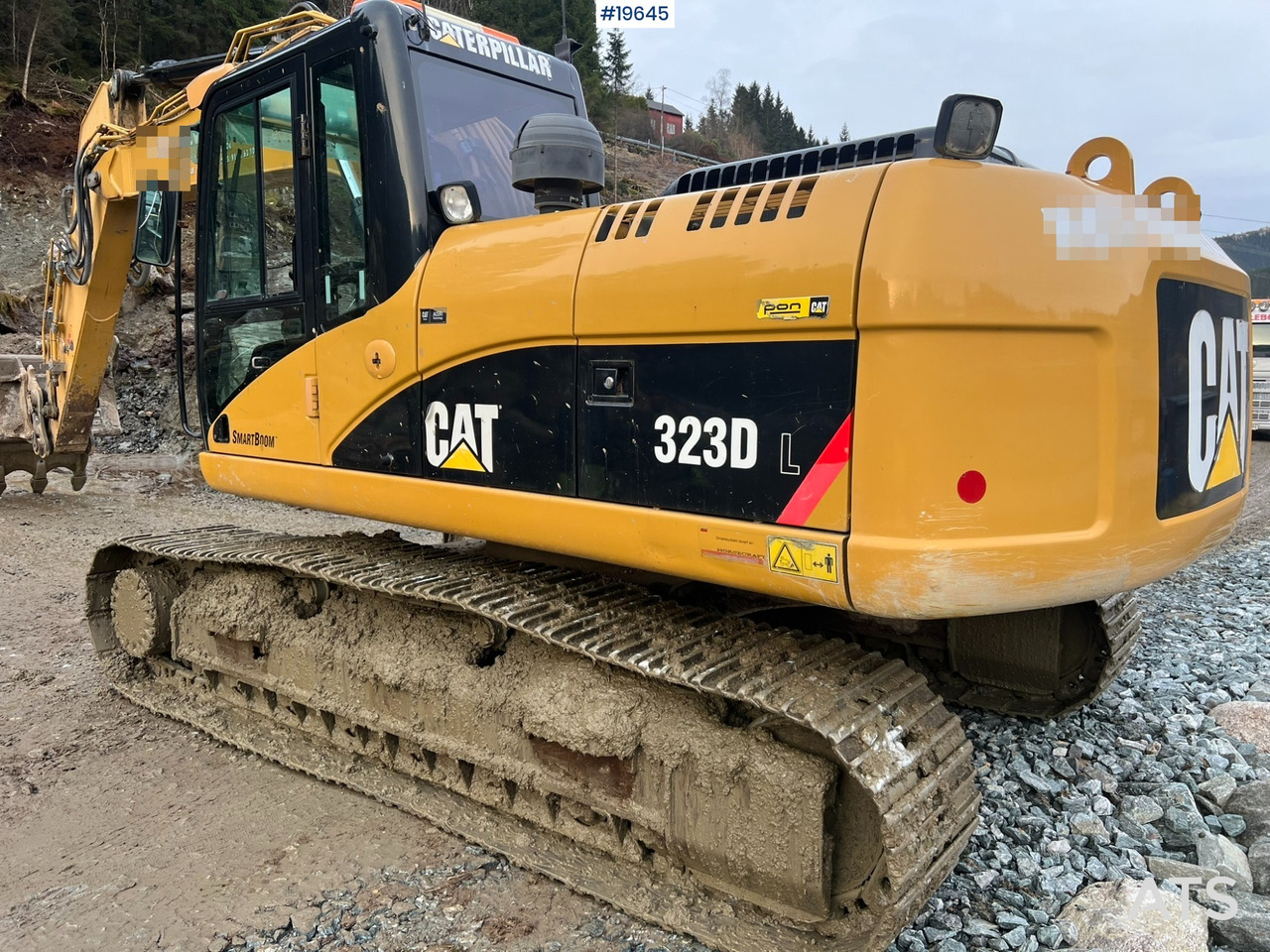 Caterpillar 323D - Bager: slika 2 Caterpillar 323D - Bager: slika 2
