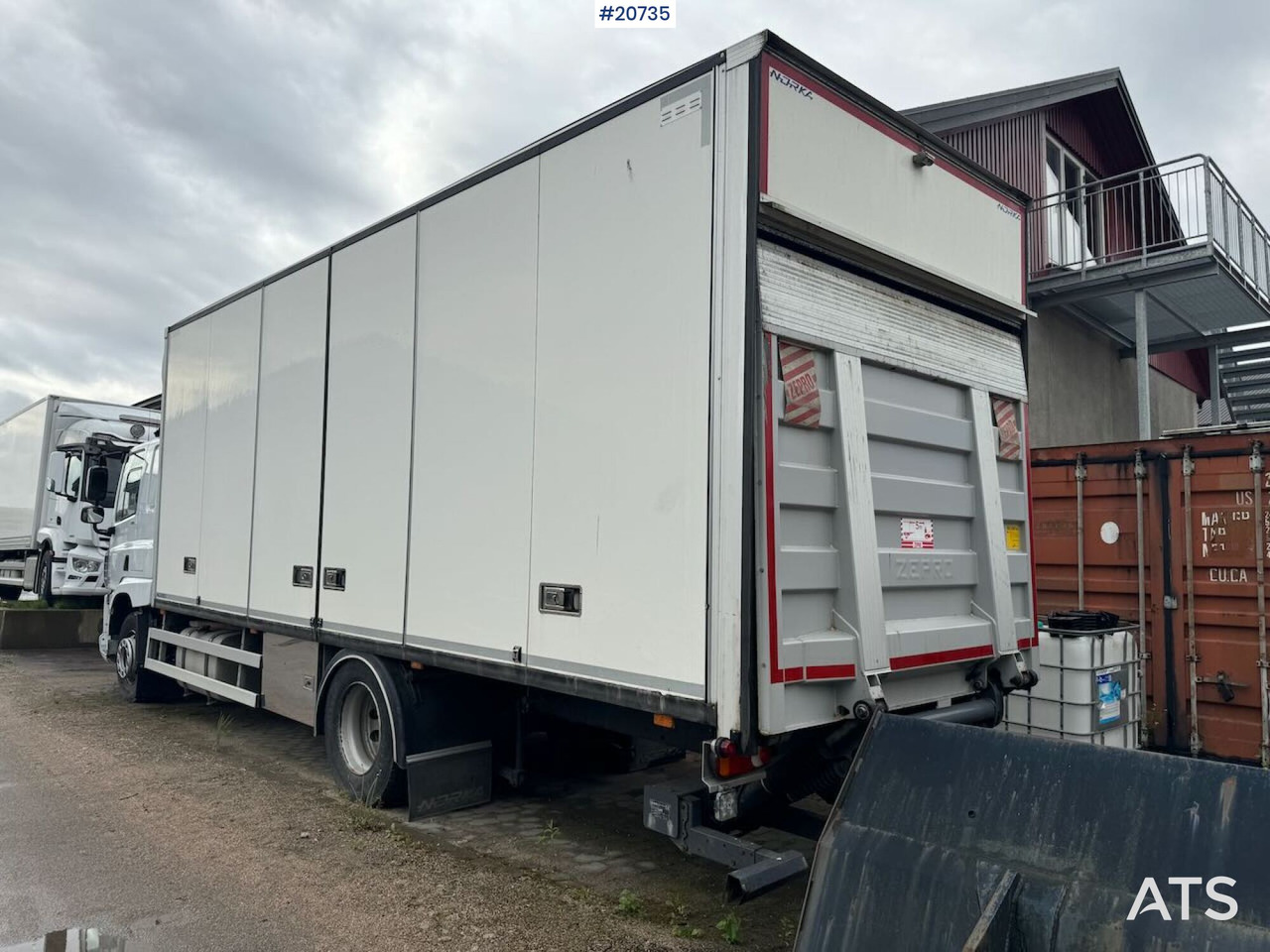 DAF CF310 - Kamion sa zatvorenim sandukom: slika 3 DAF CF310 - Kamion sa zatvorenim sandukom: slika 3