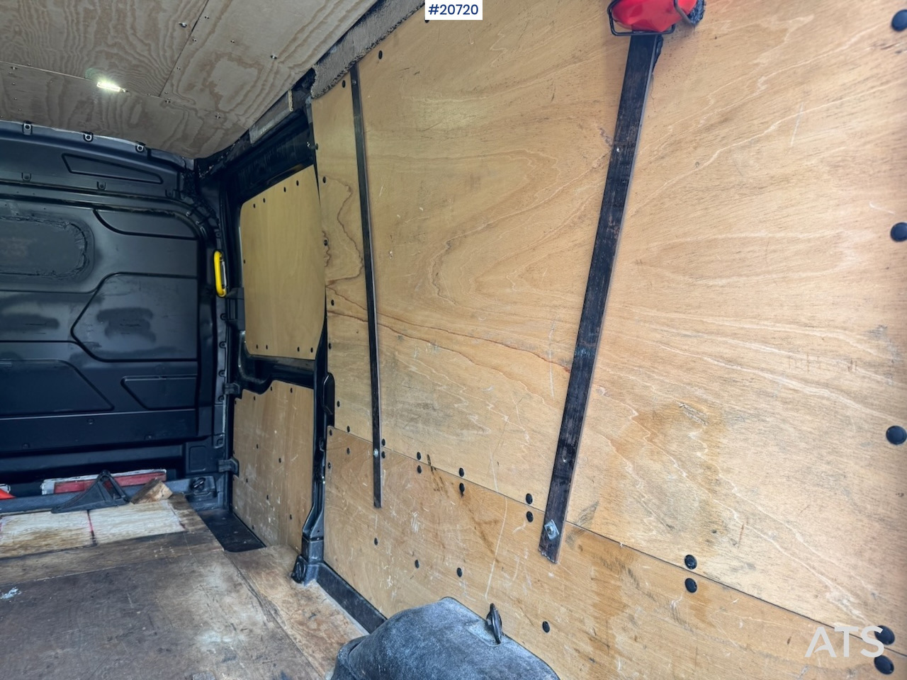 Furgon Ford TRANSIT: slika 14