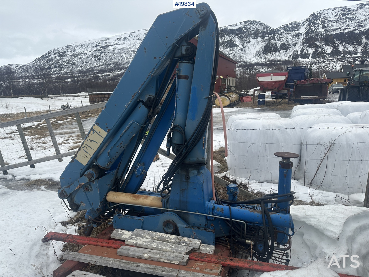 HMF rear-mounted 10 t/m crane - Kran za kamion: slika 4 HMF rear-mounted 10 t/m crane - Kran za kamion: slika 4