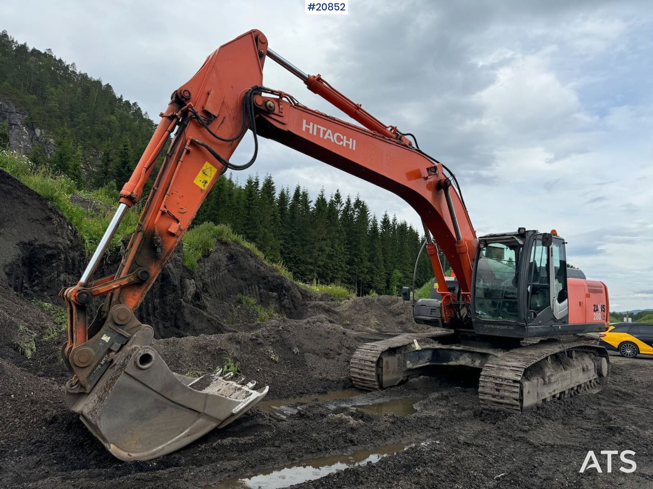 Hitachi ZX280LC-3 - Bager guseničar: slika 3 Hitachi ZX280LC-3 - Bager guseničar: slika 3