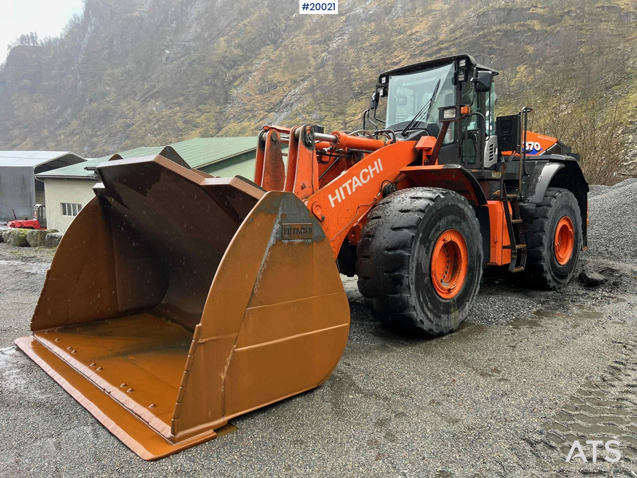 Hitachi zw370-6 Hjullaster m/ vekt, skriver og skuffe - Utovarivač točkaš: slika 1 Hitachi zw370-6 Hjullaster m/ vekt, skriver og skuffe - Utovarivač točkaš: slika 1