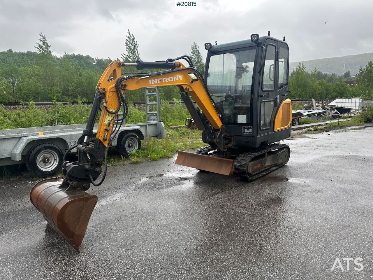 Infront YFE20 - Mini bager: slika 1 Infront YFE20 - Mini bager: slika 1