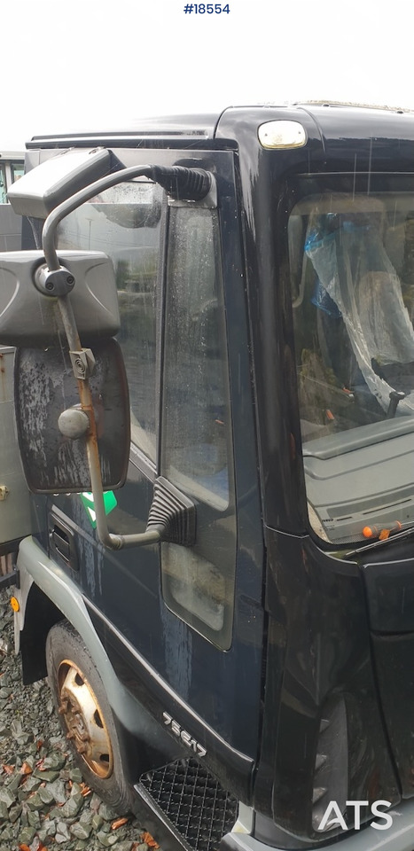 Iveco ML 75 - Kamion sa tovarnim sandukom: slika 2 Iveco ML 75 - Kamion sa tovarnim sandukom: slika 2