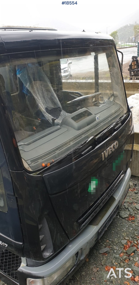 Iveco ML 75 - Kamion sa tovarnim sandukom: slika 1 Iveco ML 75 - Kamion sa tovarnim sandukom: slika 1