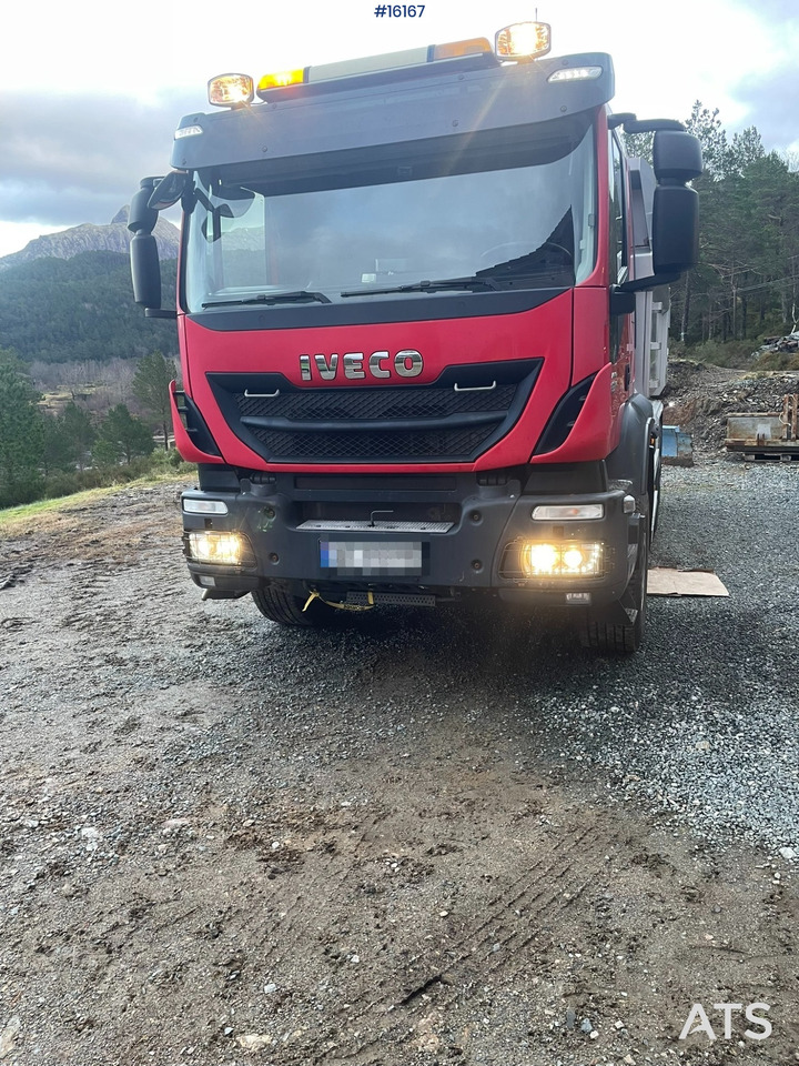 Iveco Trakker - Istovarivač: slika 2 Iveco Trakker - Istovarivač: slika 2