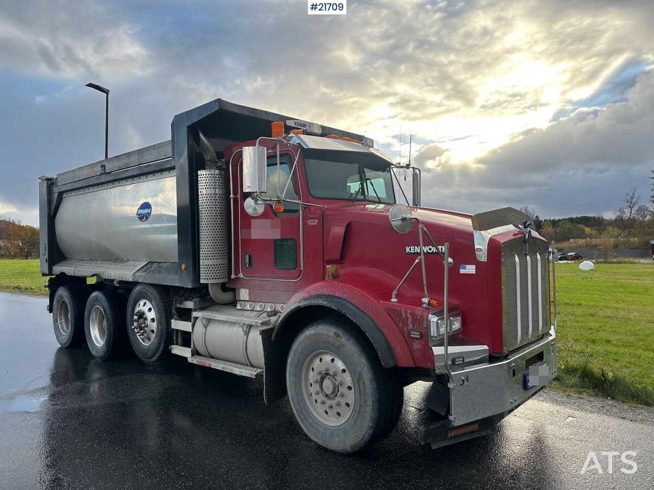 Kenworth 2005 KENWORTH T800 tippbil 8x4 m/ Rhodes påbygg, kompressor, vibrator i kassen. Høy lasteevne! SE VIDEO. - Istovarivač: slika 5 Kenworth 2005 KENWORTH T800 tippbil 8x4 m/ Rhodes påbygg, kompressor, vibrator i kassen. Høy lasteevne! SE VIDEO. - Istovarivač: slika 5