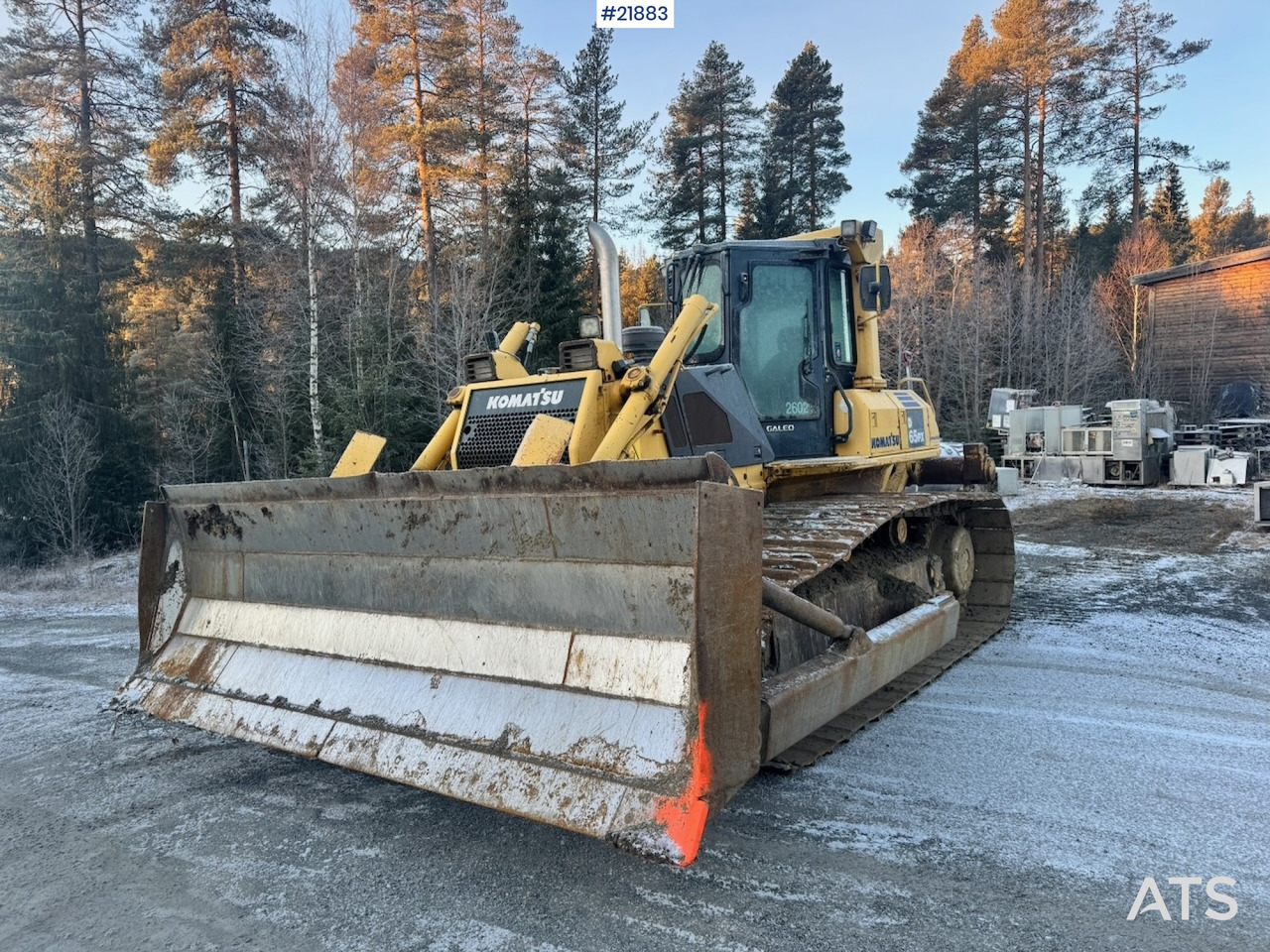 Komatsu D65 PX-15 - Buldožer: slika 1 Komatsu D65 PX-15 - Buldožer: slika 1