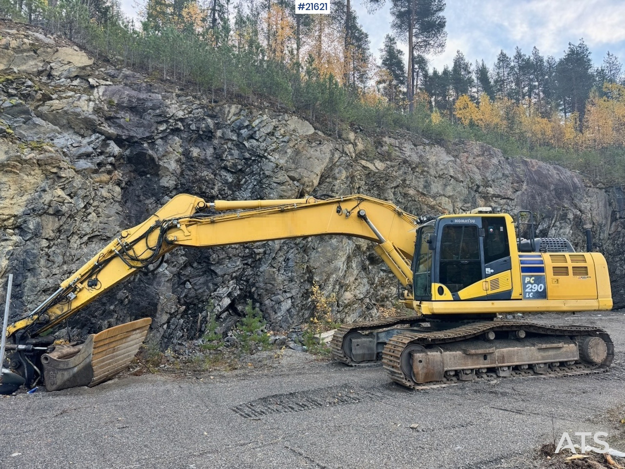 Komatsu Komatsu PC290LC-10 m/ Rototilt, 2 skuffer og GPS. Nytt understell! - Bager guseničar: slika 2 Komatsu Komatsu PC290LC-10 m/ Rototilt, 2 skuffer og GPS. Nytt understell! - Bager guseničar: slika 2