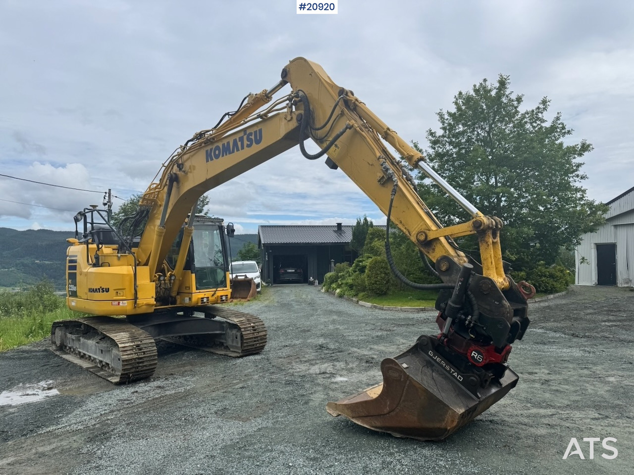 Bager guseničar Komatsu PC229USLC-11: slika 9