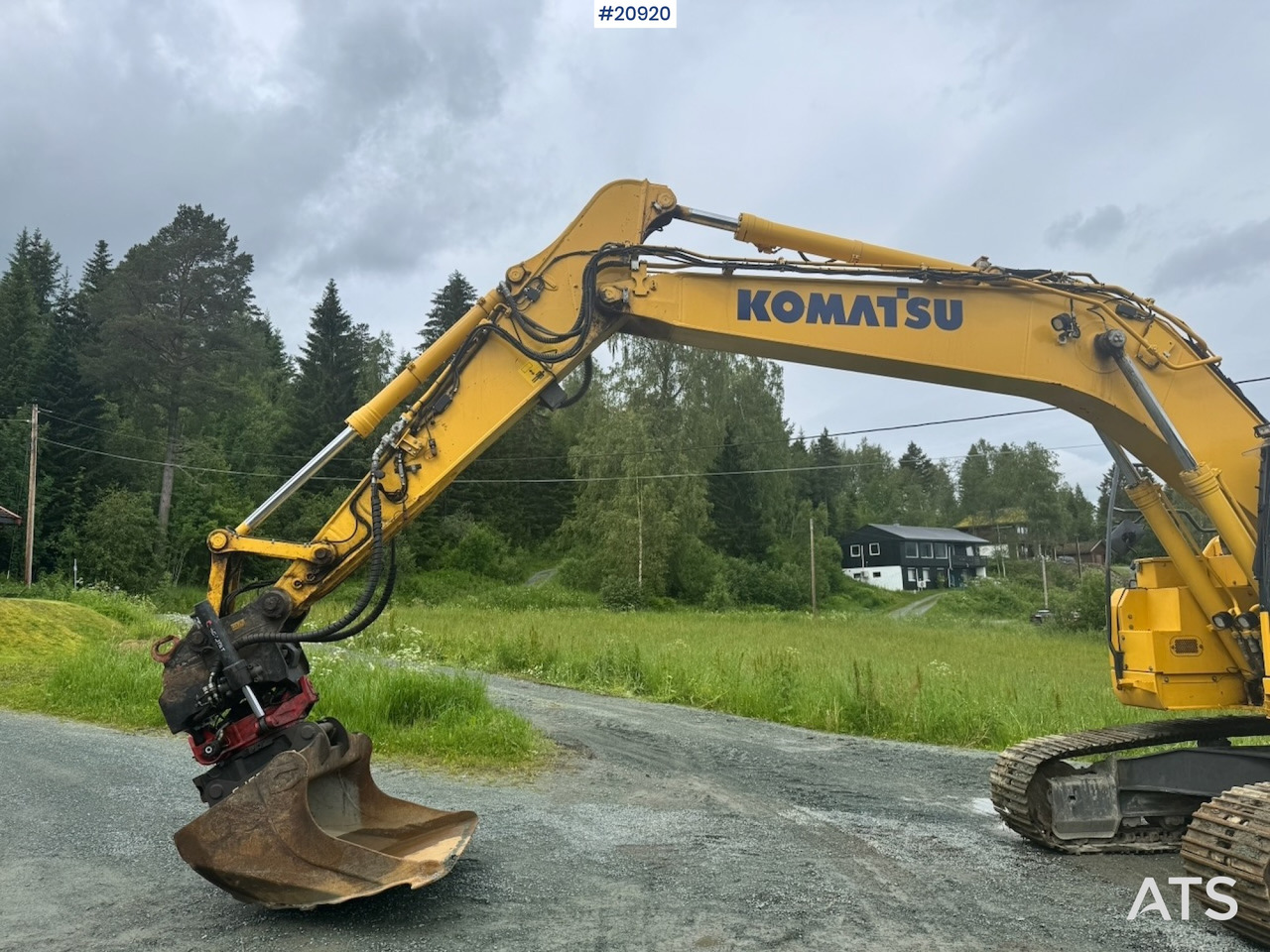 Bager guseničar Komatsu PC229USLC-11: slika 24