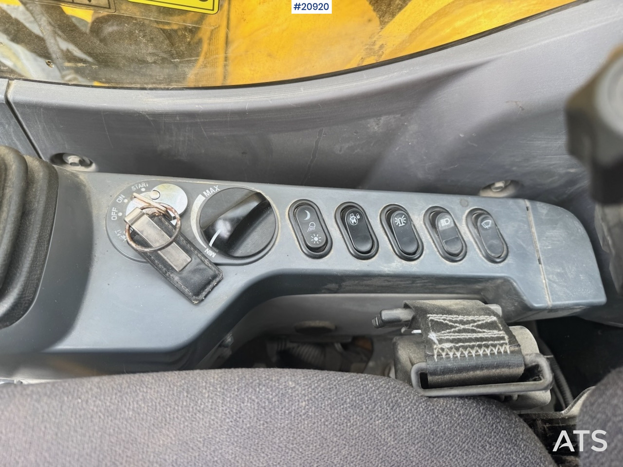 Bager guseničar Komatsu PC229USLC-11: slika 40
