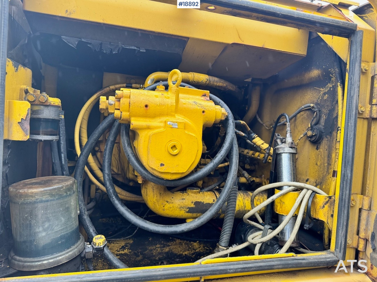 Bager Komatsu PC240LC-6K: slika 35