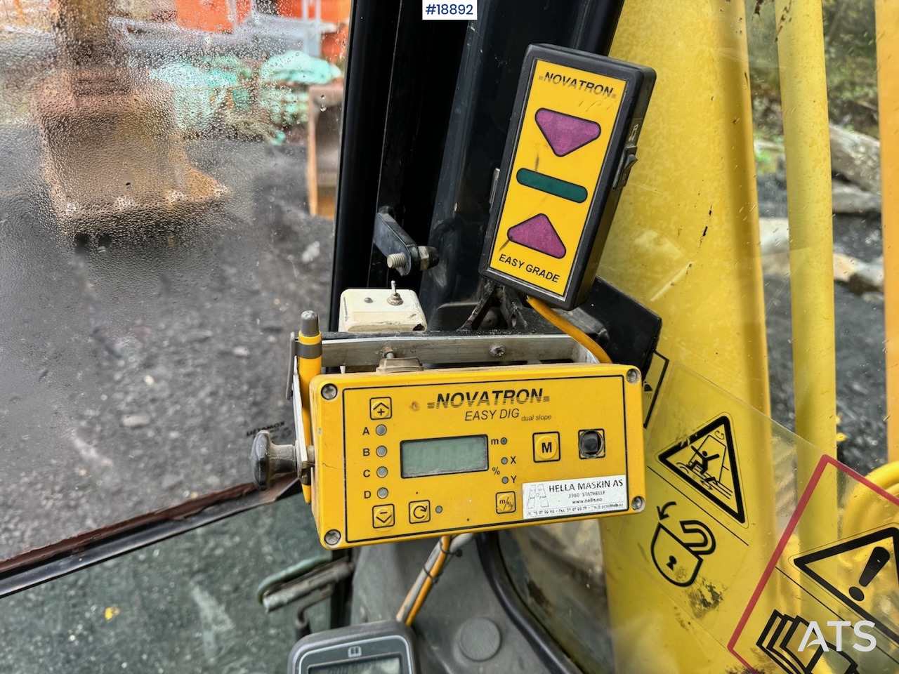 Bager Komatsu PC240LC-6K: slika 29