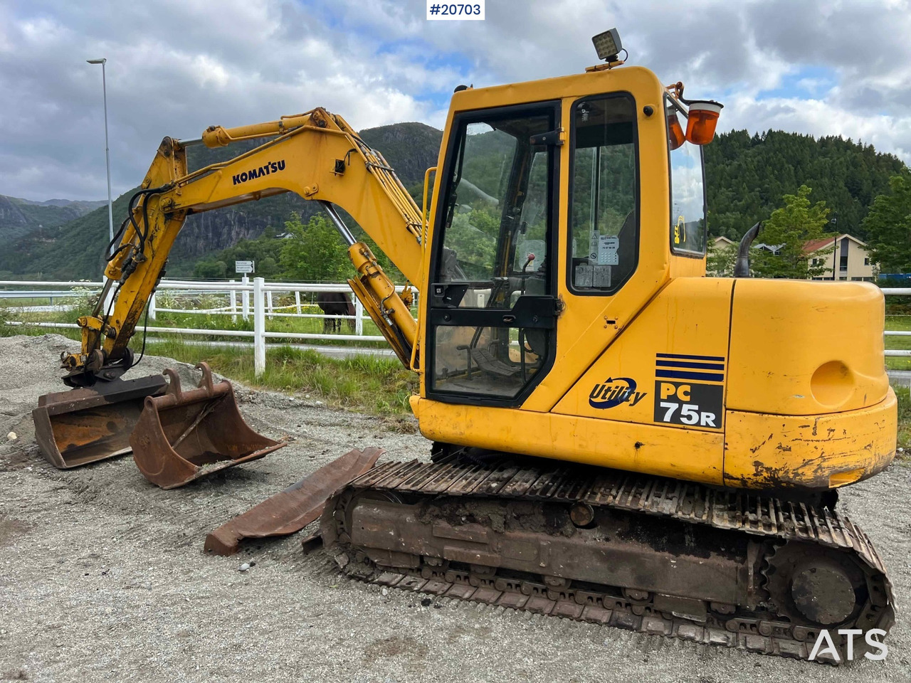Komatsu PC75 - Bager: slika 5 Komatsu PC75 - Bager: slika 5