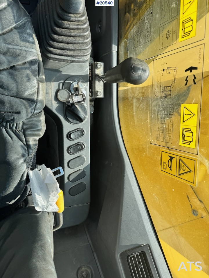 Komatsu PC78US-8 Komatsu PC78US-8: slika 32