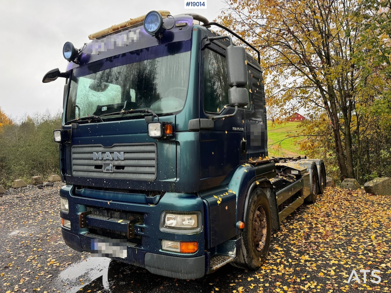 MAN TGA 26.530 6x2 - Kamion sa hidrauličnom kukom: slika 1 MAN TGA 26.530 6x2 - Kamion sa hidrauličnom kukom: slika 1
