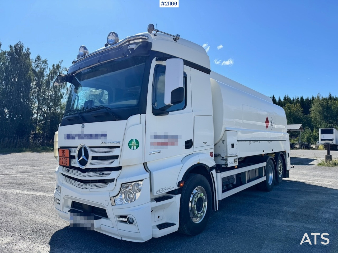 Mercedes Actros 2553 - Kamion cisterna: slika 1 Mercedes Actros 2553 - Kamion cisterna: slika 1