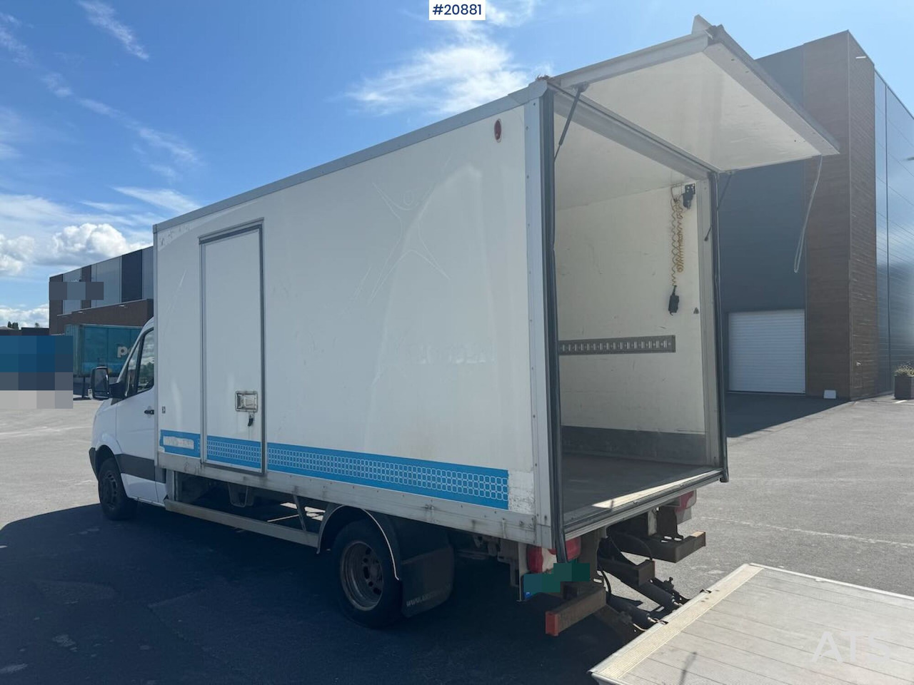 Mercedes SPRINTER - Dostavno vozilo sa zatvorenim sandukom: slika 5 Mercedes SPRINTER - Dostavno vozilo sa zatvorenim sandukom: slika 5