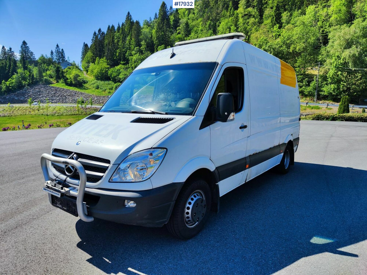 Mercedes sprinter 516CDI - Furgon: slika 1 Mercedes sprinter 516CDI - Furgon: slika 1