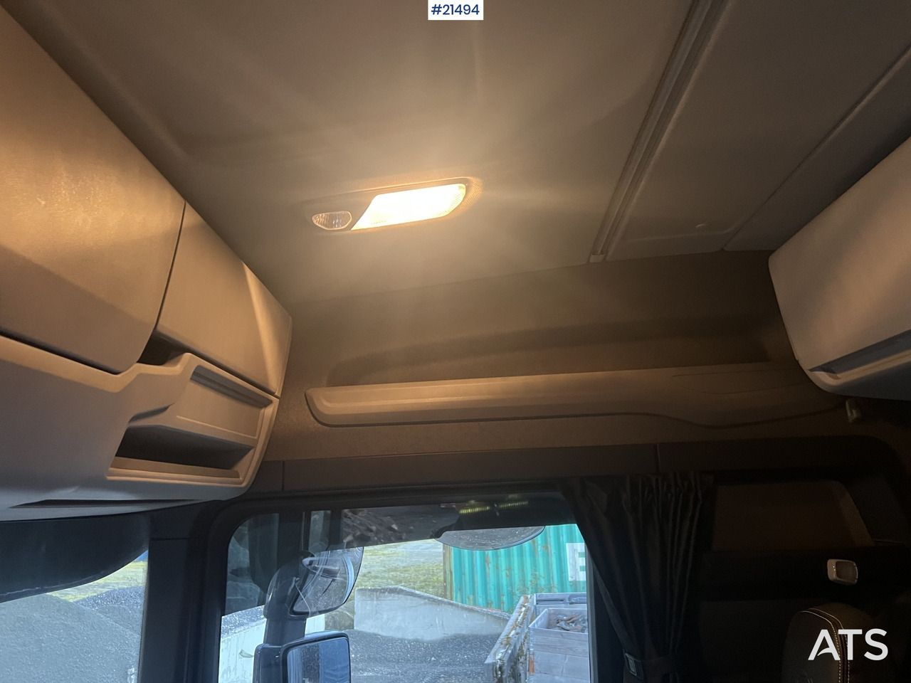 Kamion sa dizalicom Scania G560: slika 41