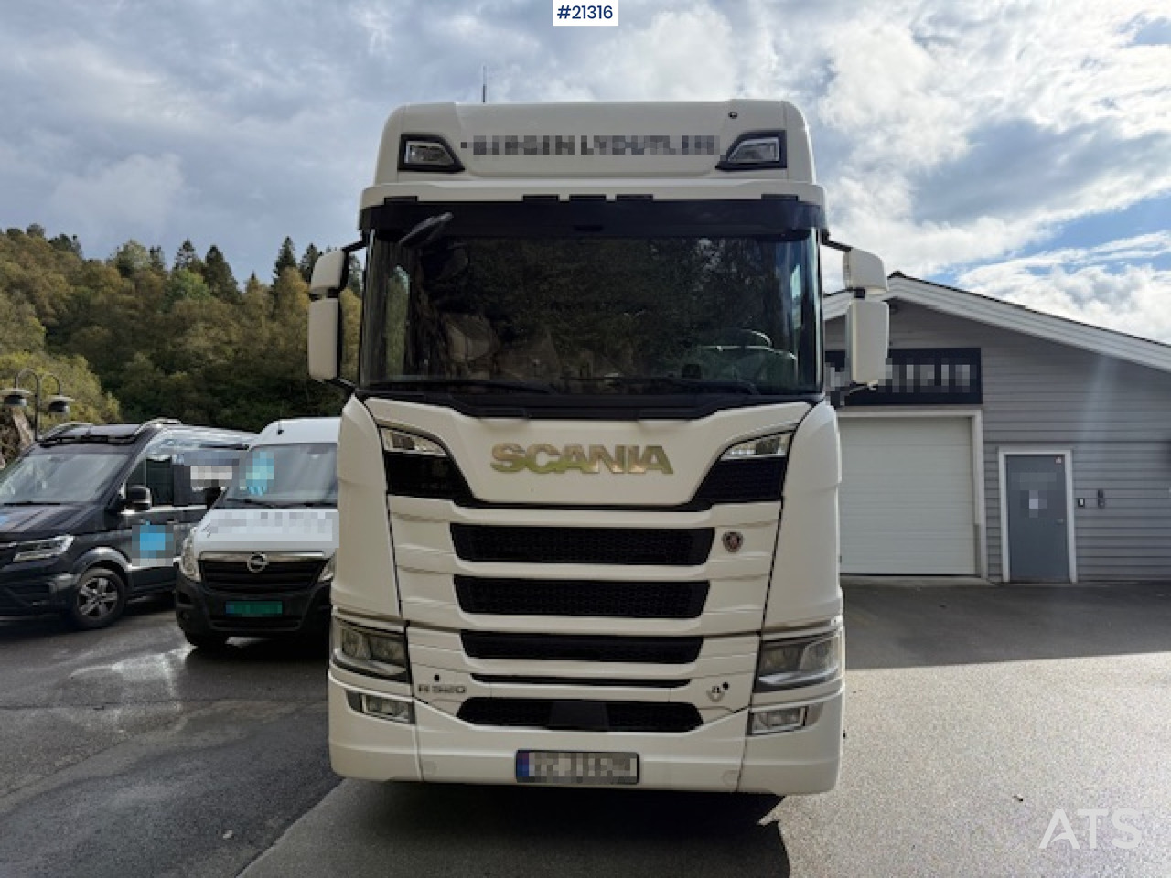 Scania R520 - Kamion sa zatvorenim sandukom: slika 2 Scania R520 - Kamion sa zatvorenim sandukom: slika 2