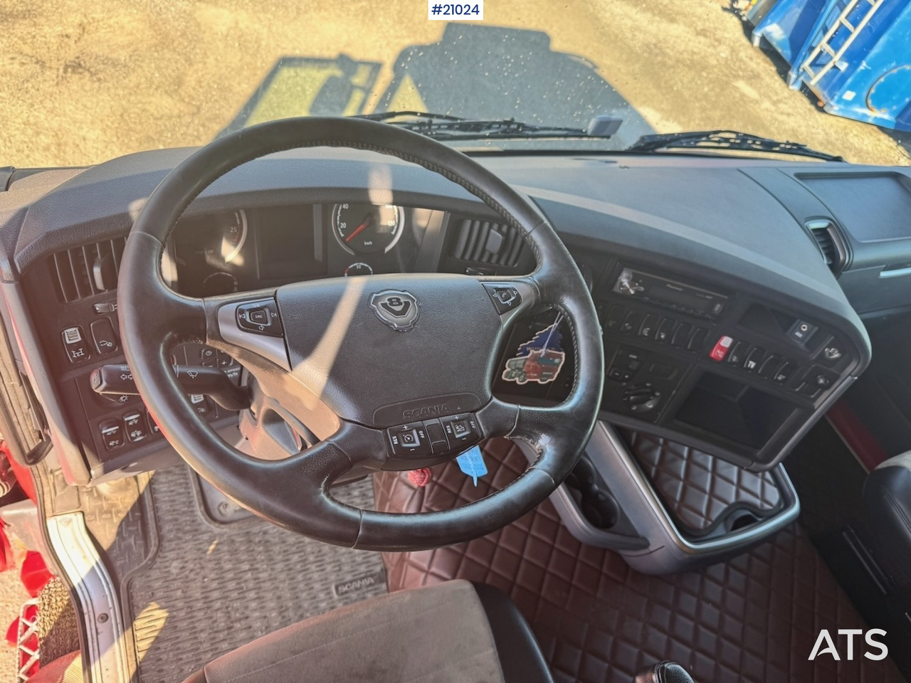 Istovarivač Scania R560: slika 27