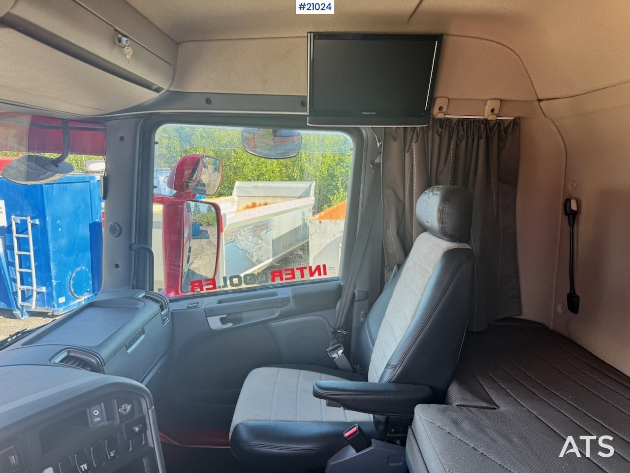 Istovarivač Scania R560: slika 24
