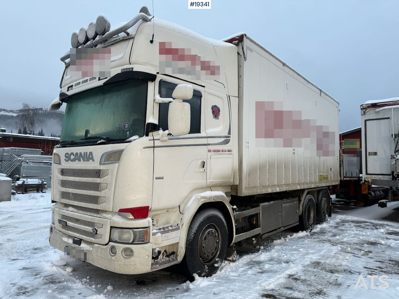 Scania R580 - Kamion sa zatvorenim sandukom: slika 1 Scania R580 - Kamion sa zatvorenim sandukom: slika 1